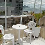 Frente Mar, Churrasqueira, 03 Dorm.
