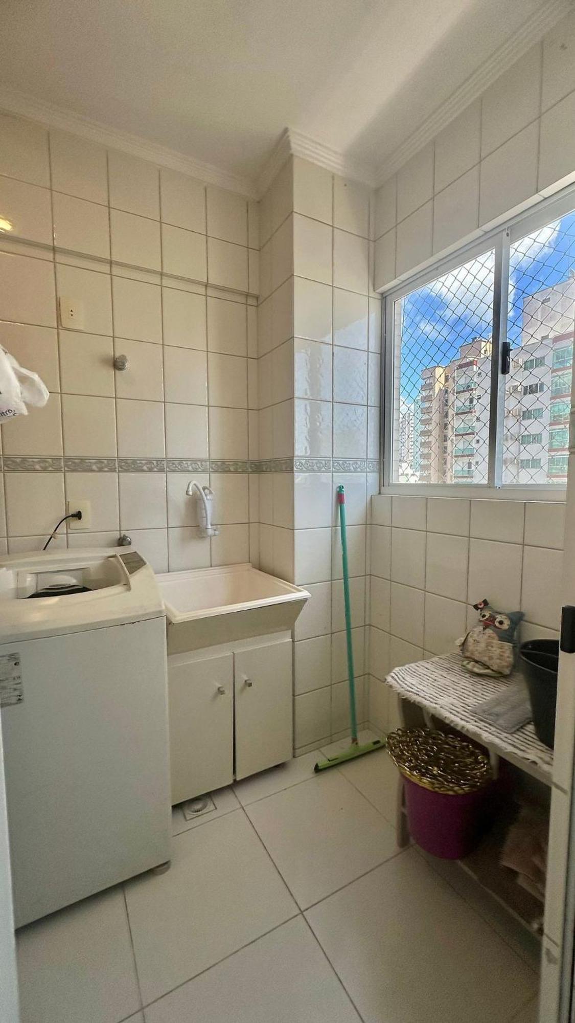 Frente Mar, Churrasqueira, 03 Dorm. Balneario Camboriu